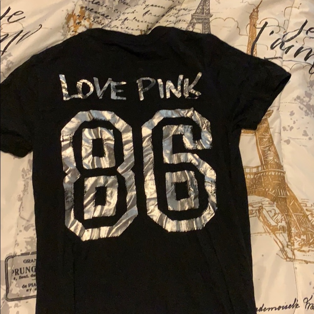 Victoria’s Secret pink v neck shirt